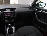 Škoda Octavia (2019) Style 1.5 TSI, Navi, Tempomat - náhled 8
