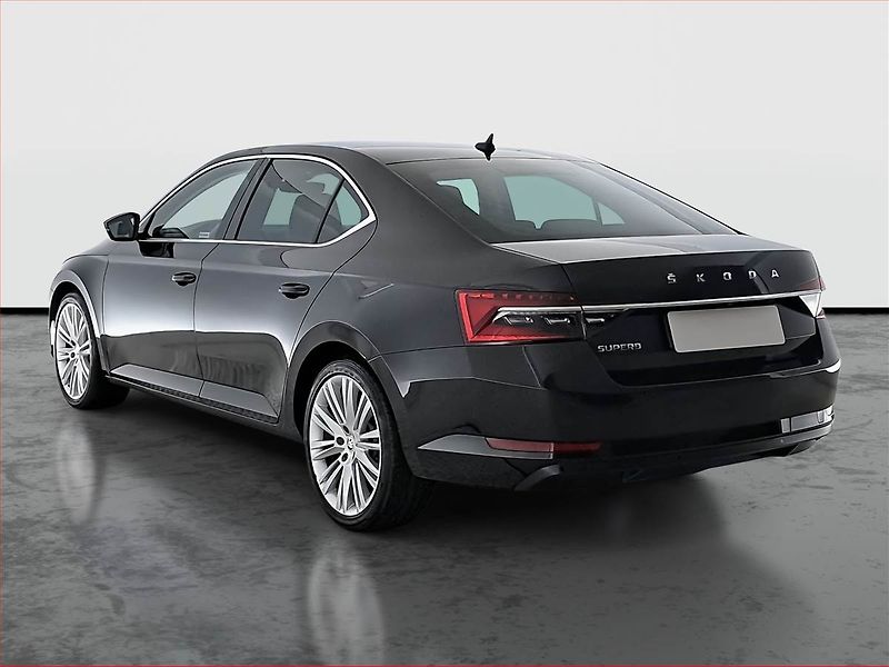 Škoda Superb (2022) Style 2.0 TSI - fotka 4 z 19