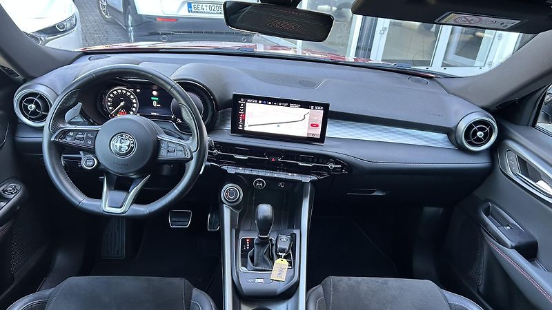 Alfa Romeo Tonale 1.5T Edizione Speciale  - fotka 10 z 17