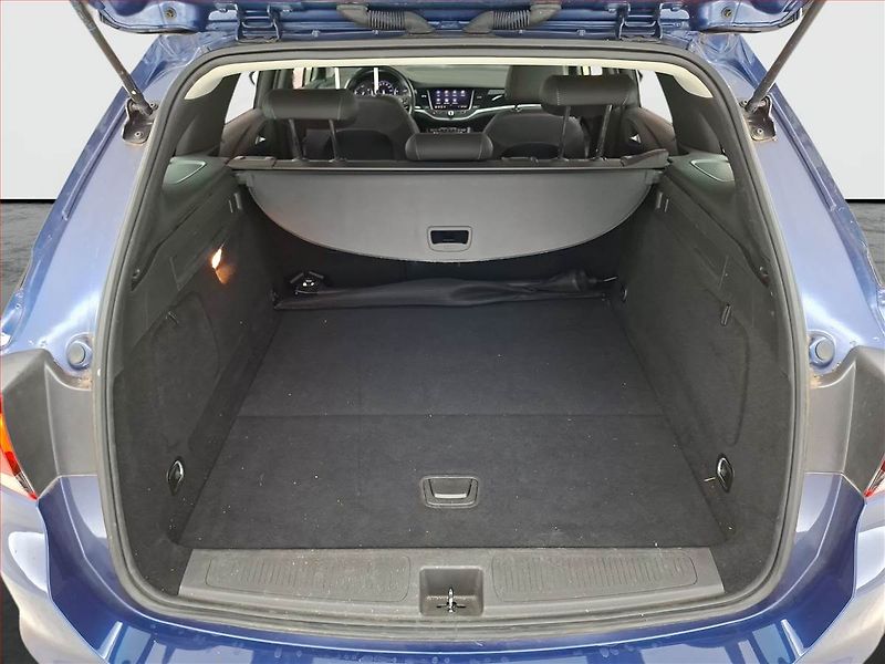 Opel Astra (2021) 1.2 Turbo, Kůže, Tempomat - fotka 14 z 16