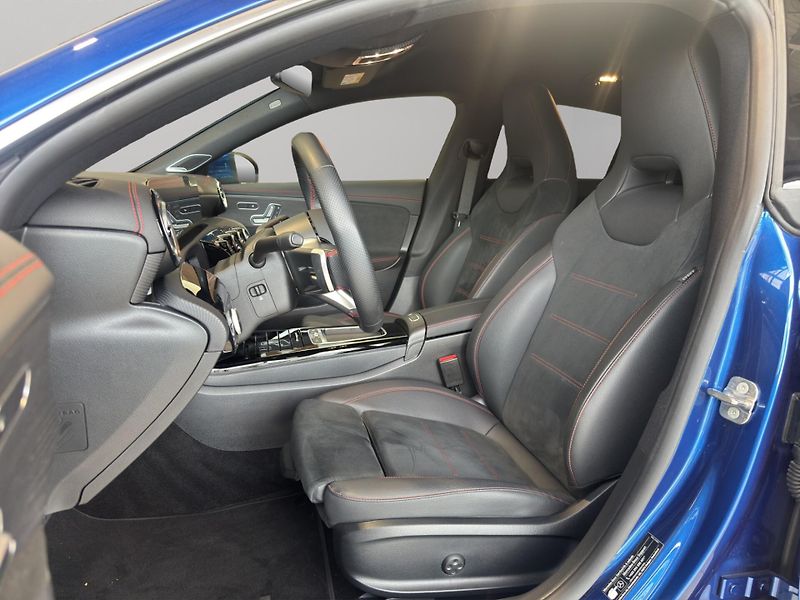 Mercedes-Benz CLA (2025) 250 e Shooting Brake AMG Line - fotka 8 z 23