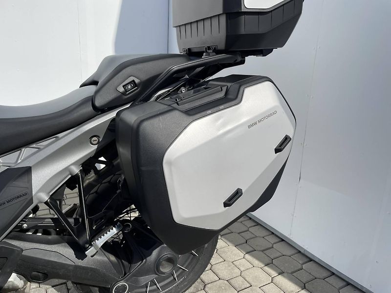 BMW (2026) R 1300 GS - fotka 13 z 16