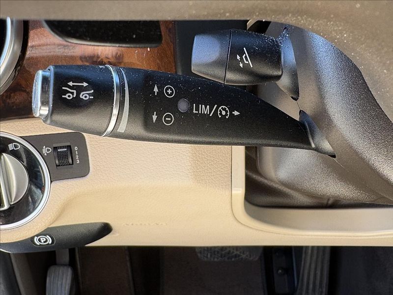 Mercedes-Benz GLK 3,0 350 CDI 195kW 4M,Navi,Kůže - fotka 8 z 40