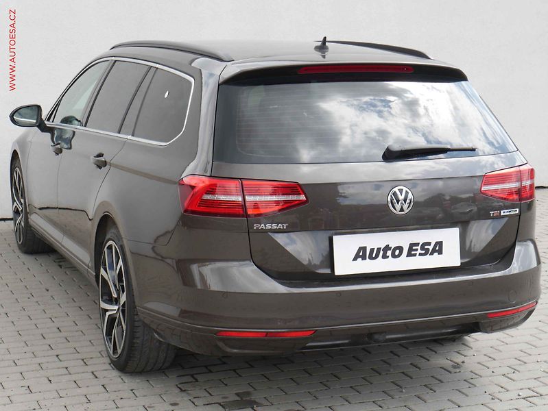 Volkswagen Passat (2017) 1.4 TSi, Comfortline, DSG - fotka 6 z 20