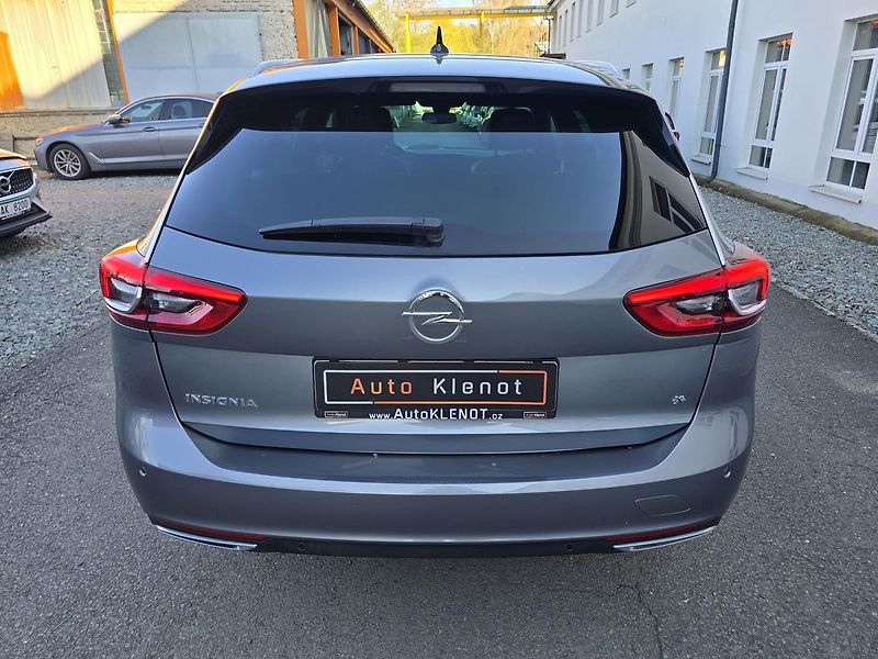 Opel Insignia 128kW 4x4 AUT Ultimate ST -DPH - fotka 6 z 40