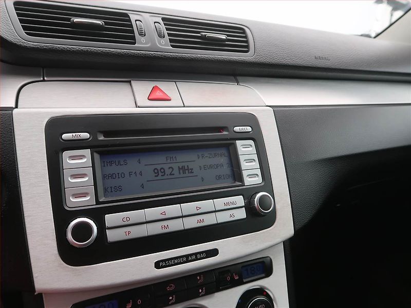 Volkswagen Passat (2007) Comfortline 2.0 TDI, nová STK - fotka 16 z 16