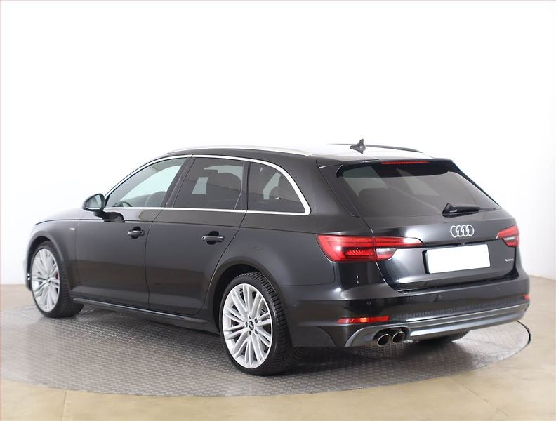 Audi A4 (2016) 3.0 TDI, 4X4, Automat - fotka 4 z 18