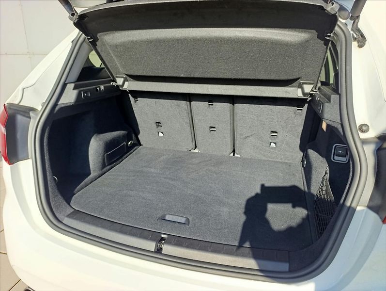 BMW Řada 2 1,5 216d Automat Navi Tempomat - fotka 8 z 36