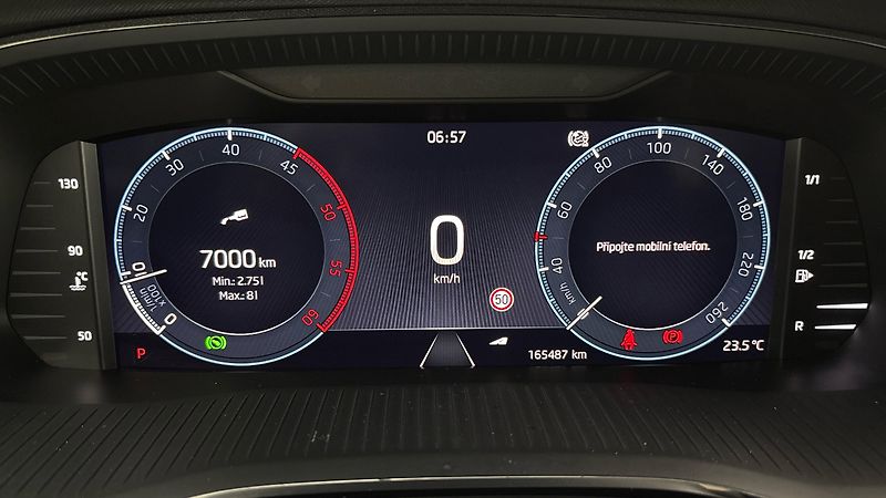 Škoda Octavia 2.0 TDI DSG Style Combi - fotka 10 z 28