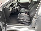 Volkswagen Passat (2016) 2.0TDi, ČR, DSG, LED, navi - náhled 9