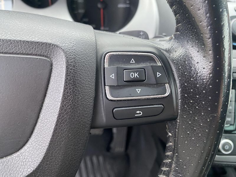 Seat Altea 1.6TDi, AUTOMAT,STYLE, VÝB.ST. - fotka 23 z 46