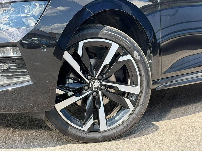 Škoda Kamiq Monte Carlo 1,5 TSI 110 kW 7° - fotka 37 z 38