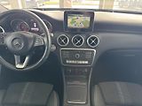 Mercedes-Benz Třídy A (2018) A180d NAVIGACE LED KAMERA - náhled 20