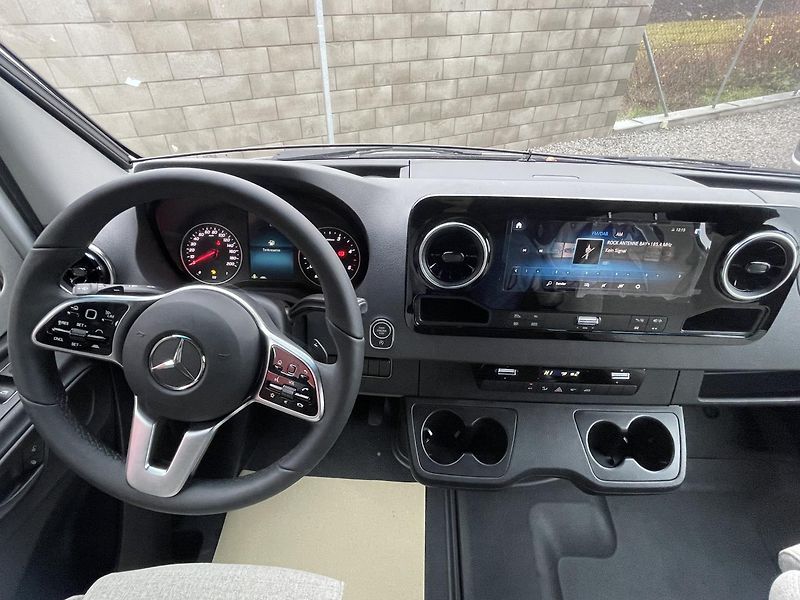 Yucon (2026) Yucon 6.0BD MB 2,0l/170HP - fotka 13 z 34