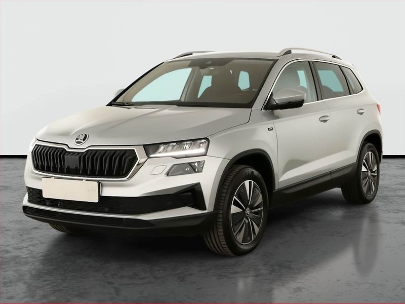 Škoda Karoq (2024) 2.0 TDI, Drive, FullLed - fotka 2 z 16
