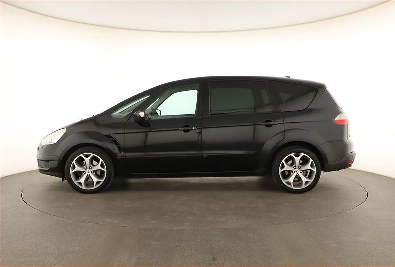 Ford S-MAX (2008) 2.0 TDCi, po STK, zamluveno - fotka 3 z 17
