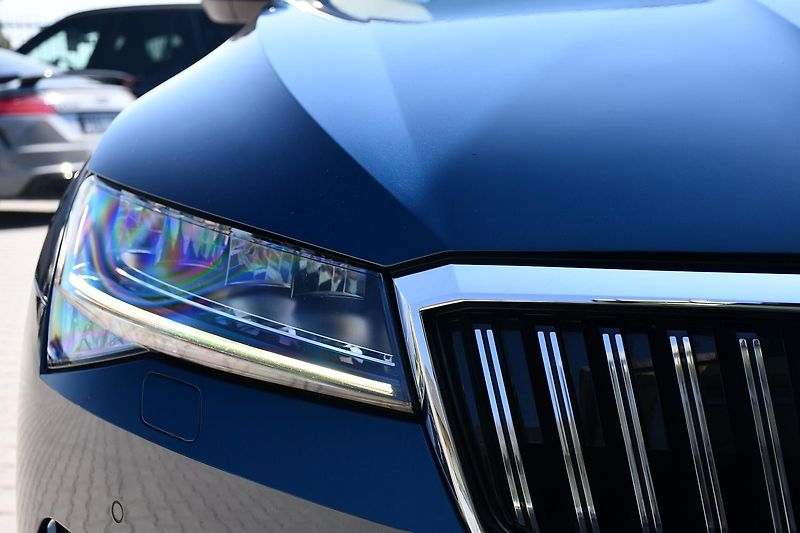Škoda Superb 1,5TSi STYLE - fotka 56 z 57