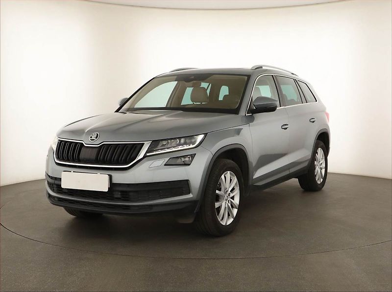 Škoda Kodiaq (2019) 2.0 TDI 4x4 - fotka 2 z 22