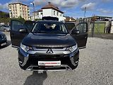 Mitsubishi Outlander (2021) 2.0i,MIVEC(110KW) DPH - náhled 9