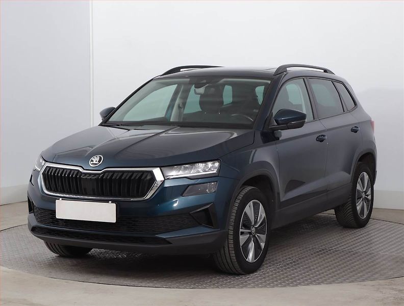 Škoda Karoq (2023) 1.5 TSI - fotka 2 z 23