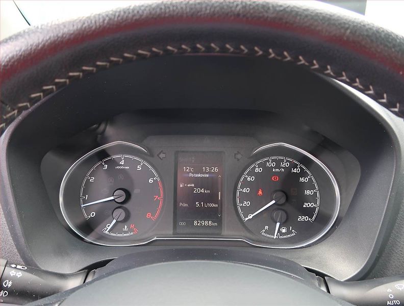 Toyota Yaris (2019) Y20 1.5 Dual VVT-i, Serv.kniha - fotka 11 z 19