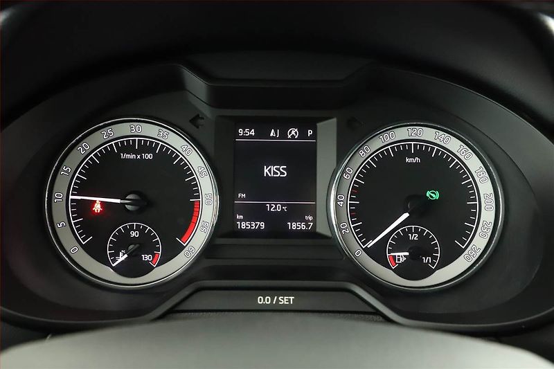 Škoda Octavia (2018) Style 1.6 TDI, Automat, Navi - fotka 8 z 14