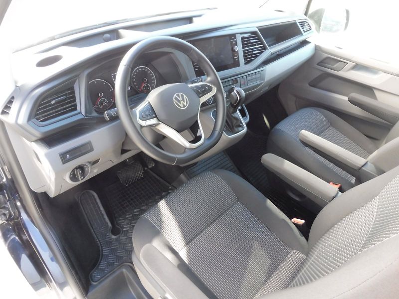 Volkswagen Caravelle (2025) Trendline DR 2,0 TDI 150kW DSG - fotka 6 z 29