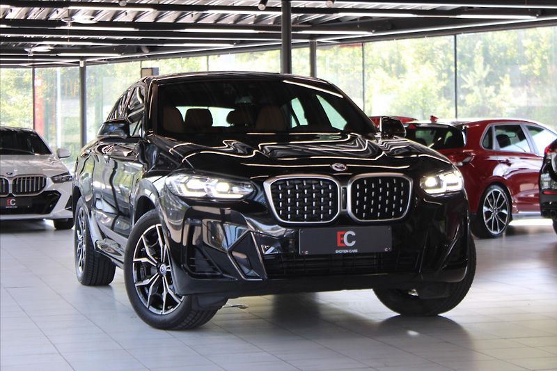 BMW X4 xDrive20d M Sport adLED / Tažn - fotka 18 z 20