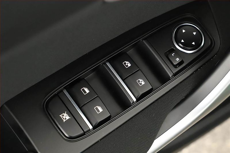 Kia Ceed (2025) Spin 1.5 T-GDI - fotka 17 z 20