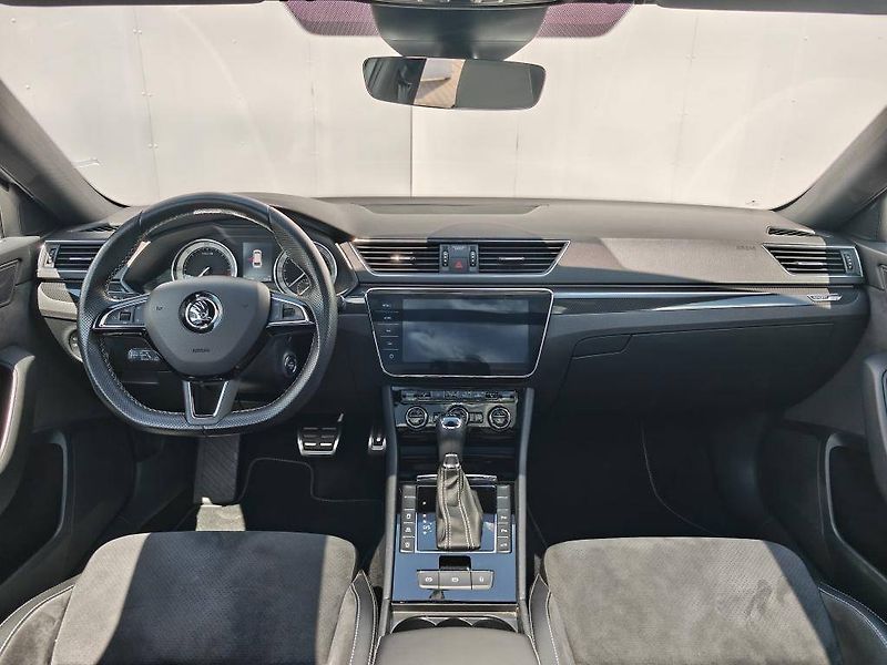 Škoda Superb SportLine ABT DSG 2,0TDI - fotka 5 z 26