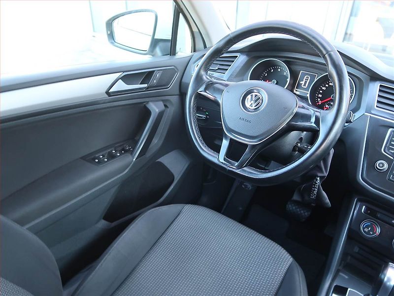 Volkswagen Tiguan (2016) 1.4 TSI, Automat - fotka 7 z 16