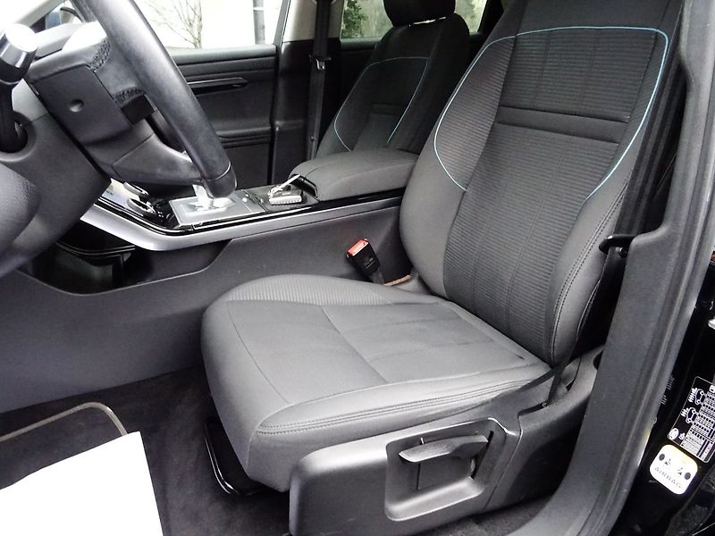 Land Rover Range Rover Evoque 2.0D 150 AWD A/T Kamera - fotka 21 z 31
