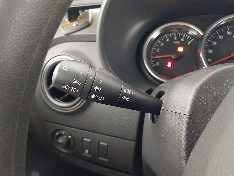 Dacia Dokker (2020) Arctica 1.3 TCe, 5Míst, ČR - fotka 14 z 17
