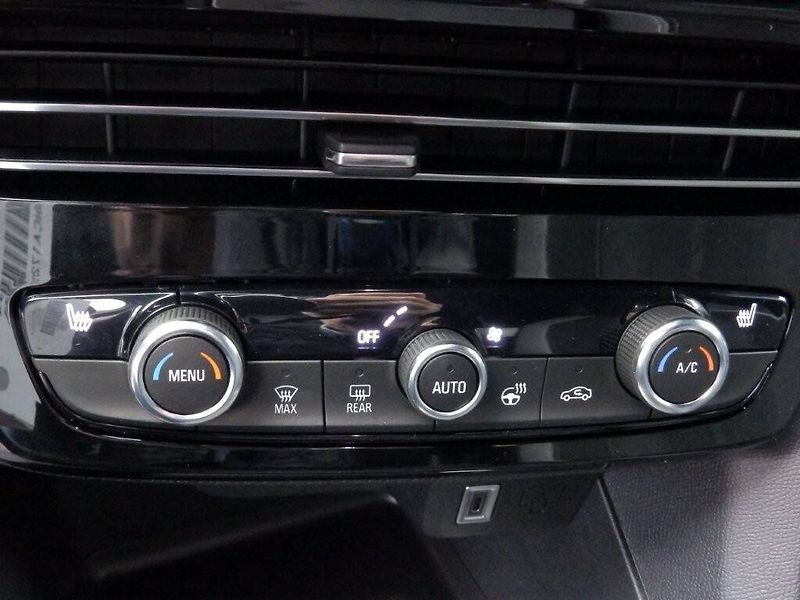 Opel Mokka (2026) GS GS 1.2 TURBO (100 kW/ - fotka 20 z 30