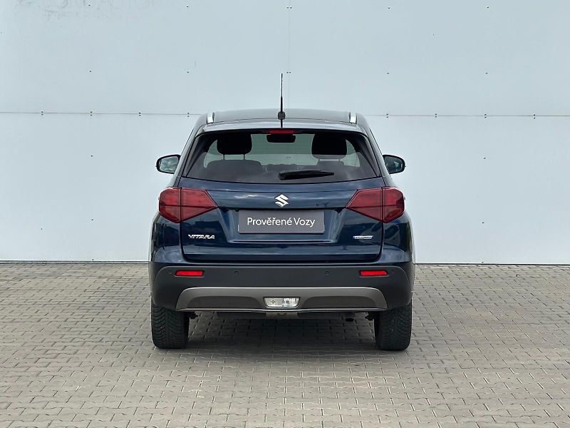 Suzuki Vitara 1,4 BoosterJet Elegance AllGri - fotka 9 z 28