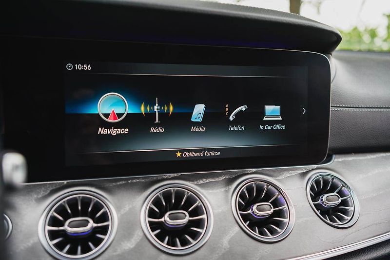 Mercedes-Benz CLS (2019) 350 d 4MATIC - fotka 18 z 31