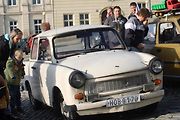 V pondělí 28. října byla na Masarykově náměstí ve Znojmě k vidění řada historických vozidel.