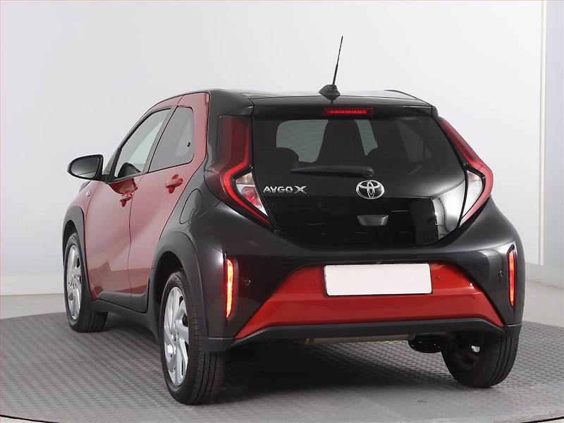 Toyota Aygo (2022) Style 1.0, Serv.kniha - fotka 4 z 18