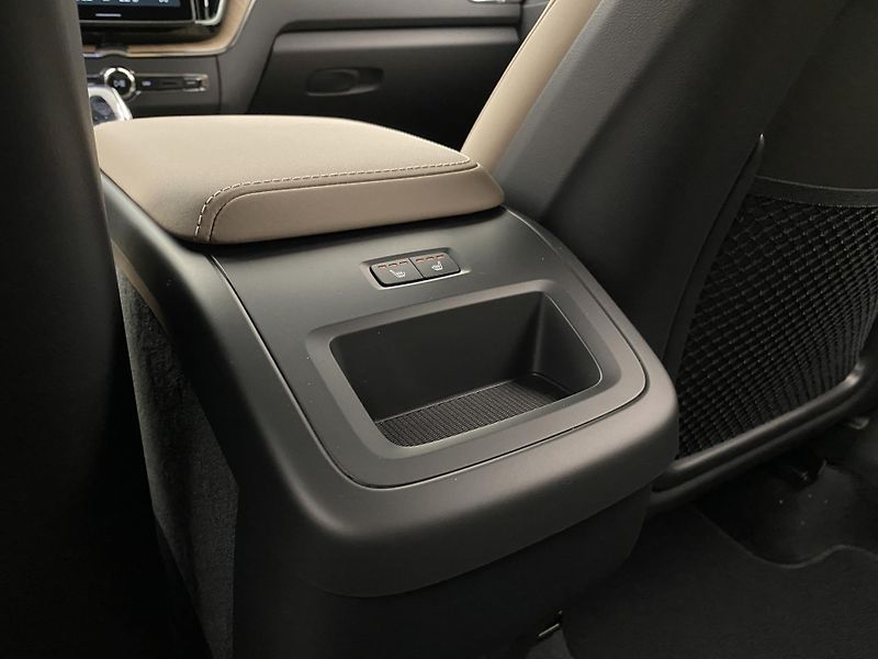 Volvo XC60 (2026) B5 AWD AUT BRIGHT PLUS  - fotka 61 z 62
