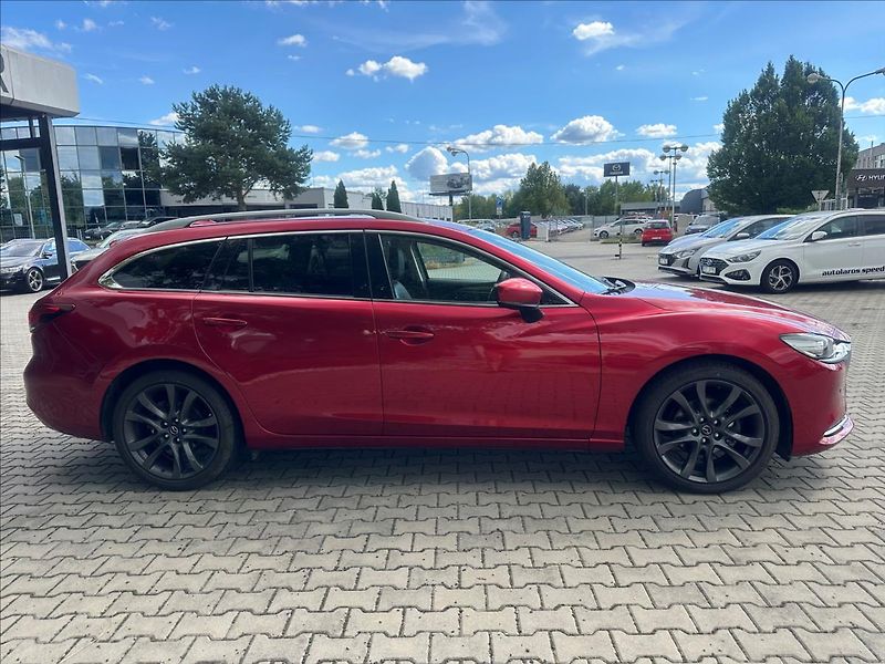 Mazda 6 2,5 i G194 A/T REVOLUTION TOP - fotka 8 z 31