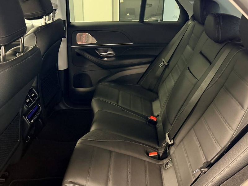 Mercedes-Benz GLE (2026) 450 d 4MATIC - fotka 3 z 6