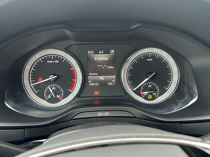 Škoda Karoq (2021) Style Plus 1.5 TSI 110KW 6° ma - fotka 23 z 33