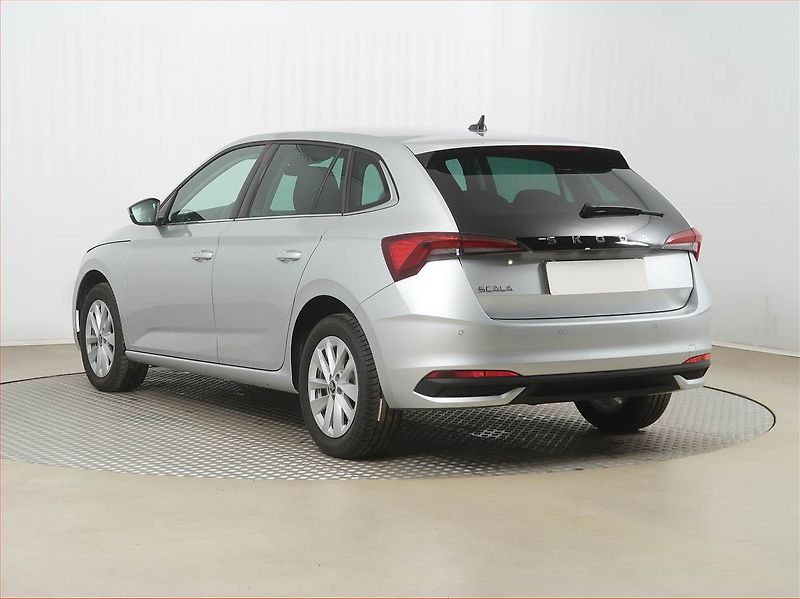 Škoda Scala (2025) 1.0 TSI, Top Selection, FullLe - fotka 4 z 15