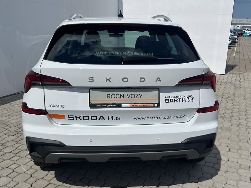 Škoda Kamiq (2026) Top Selection 7DSG 1,0TSI - fotka 21 z 22