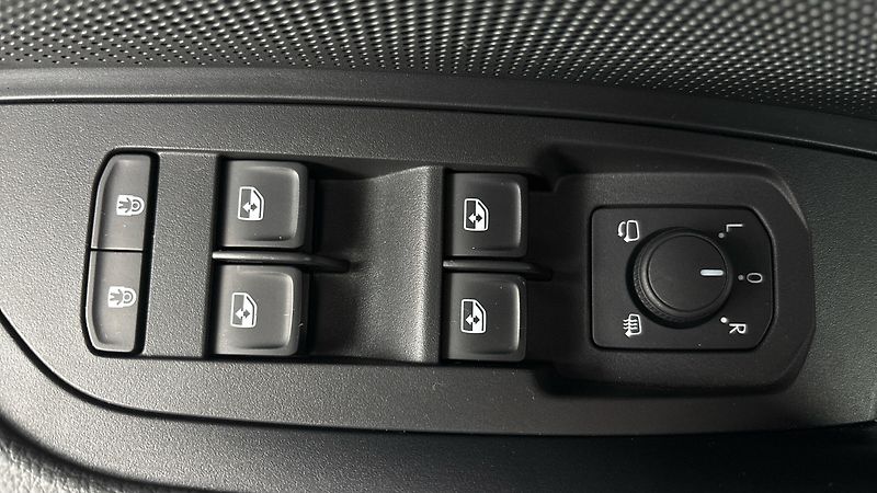 Škoda Kodiaq 2.0 TDI DSG 4x4 Exclusive Sele - fotka 25 z 35