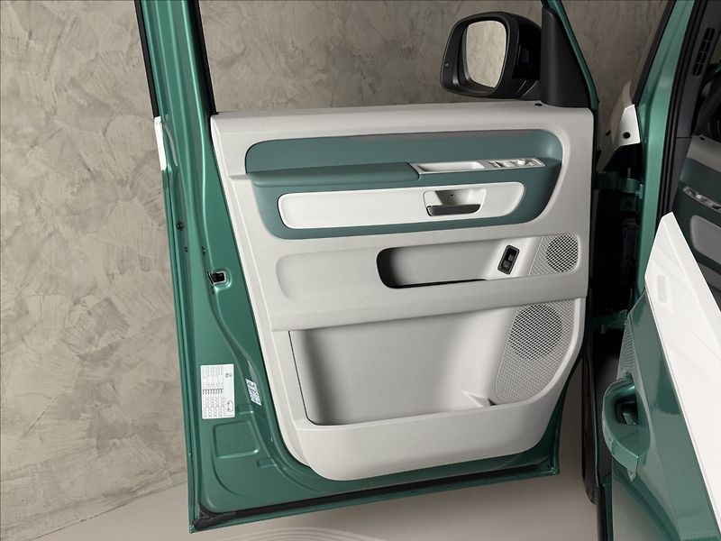 Volkswagen ID.Buzz Pro 150kW IQ Light 360° Kamera - fotka 20 z 50
