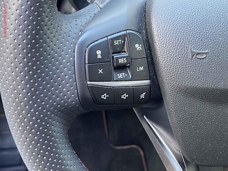 Ford Kuga (2023) 1.5 EB, 1.maj,ČR, ST-Line - fotka 14 z 16