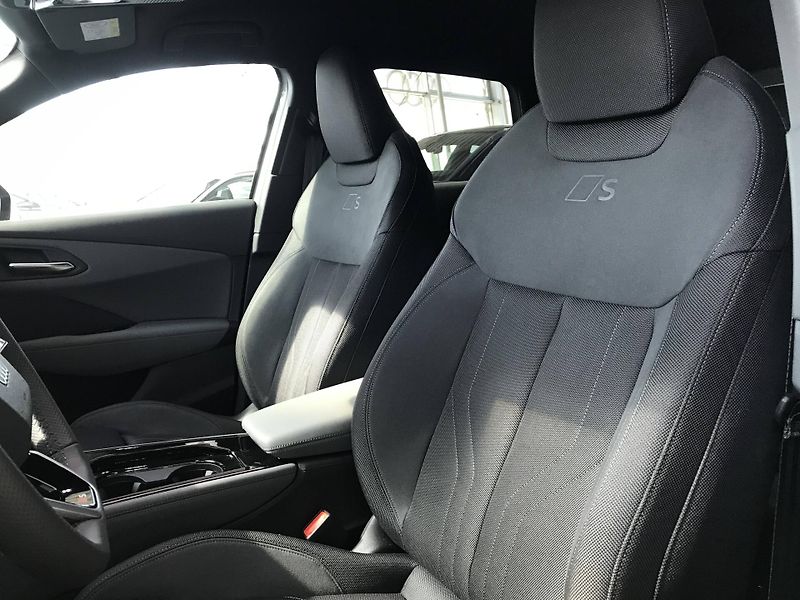 Audi Q3 quattro ST7 2,0TFSI - fotka 18 z 23