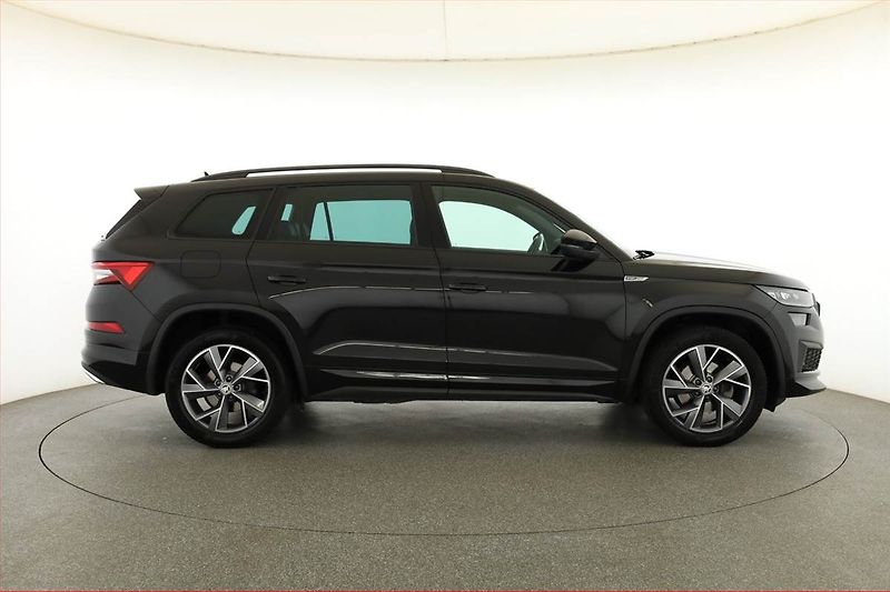 Škoda Kodiaq (2022) 1.5 TSI - fotka 6 z 19