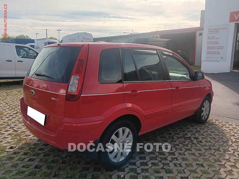 Ford Fusion (2012) 1.4 16V, ČR - fotka 2 z 3